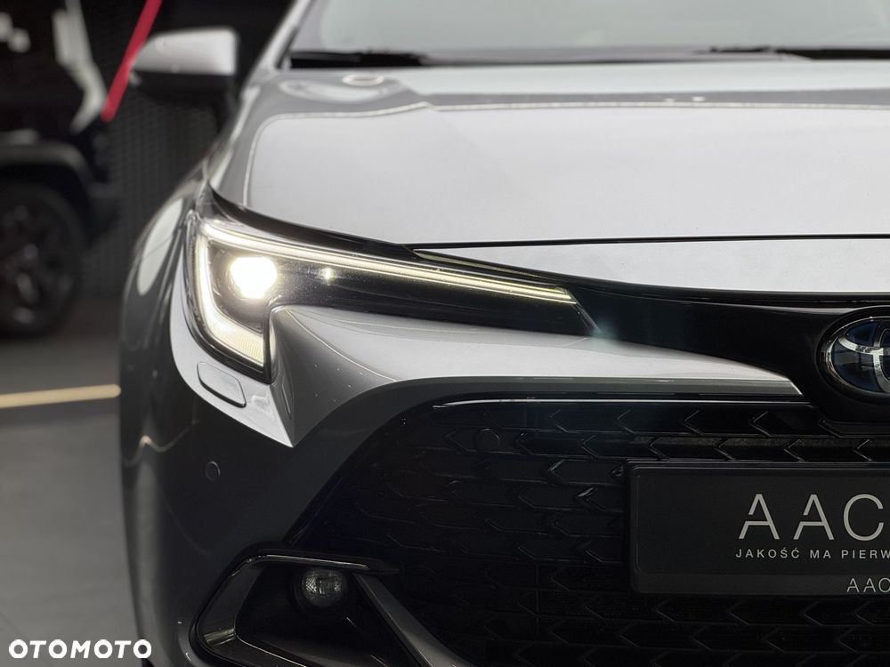 Toyota Corolla 2.0 Hybrid Style - 40