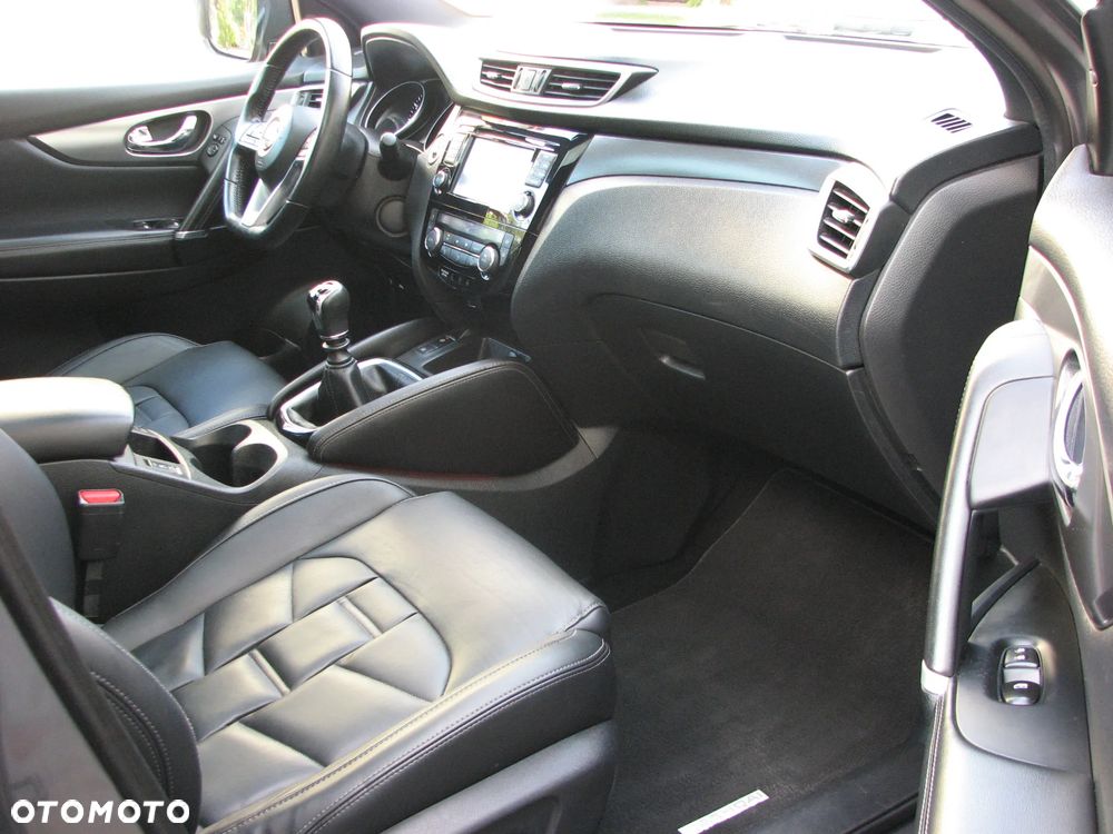 Nissan Qashqai 1.2 DIG-T Tekna+ - 18