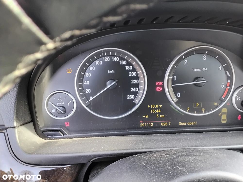 BMW Seria 5 - 11