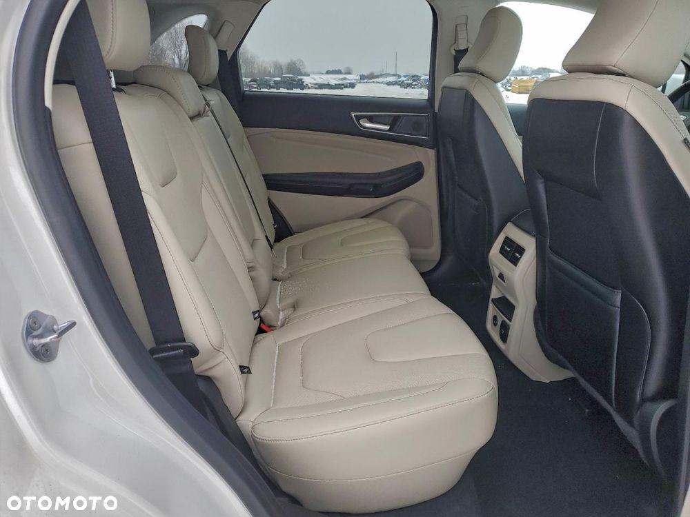 Ford Edge 2.0 EcoBlue Twin-Turbo 4WD Titanium - 11