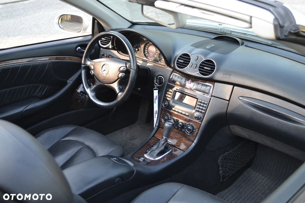 Mercedes-Benz CLK - 14