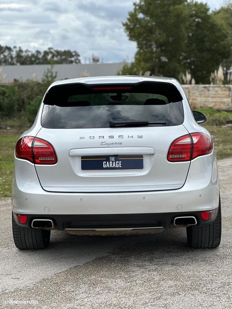 Porsche Cayenne Platinum Edition - 8