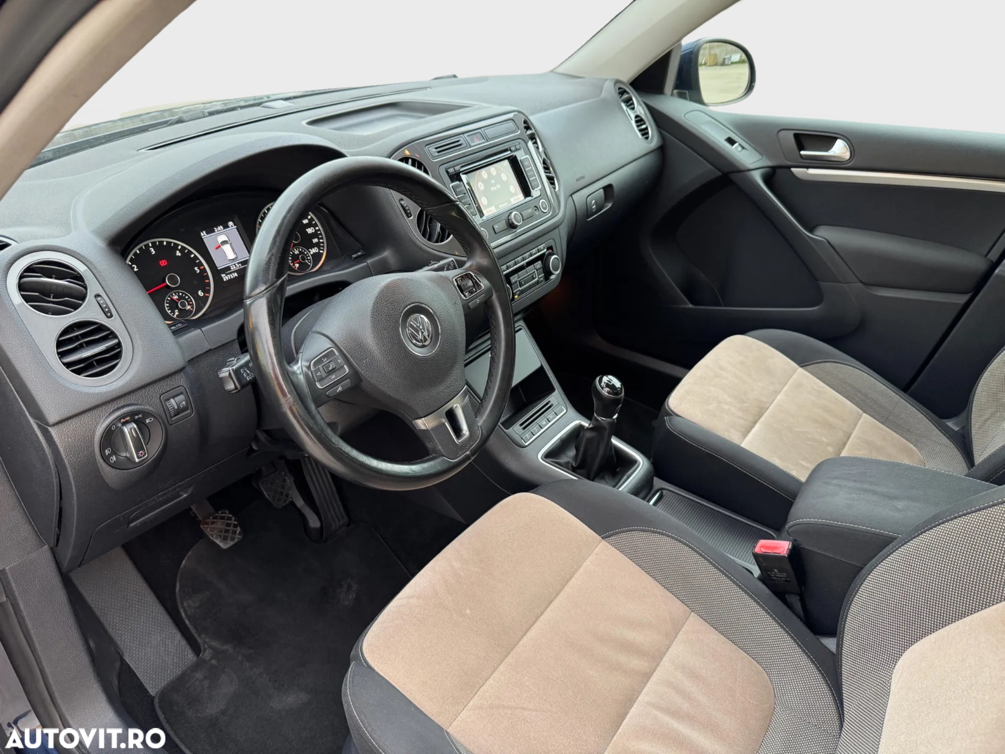Volkswagen Tiguan 2.0 TDI DPF 4Motion BlueMotion Technology Trend & Fun - 7