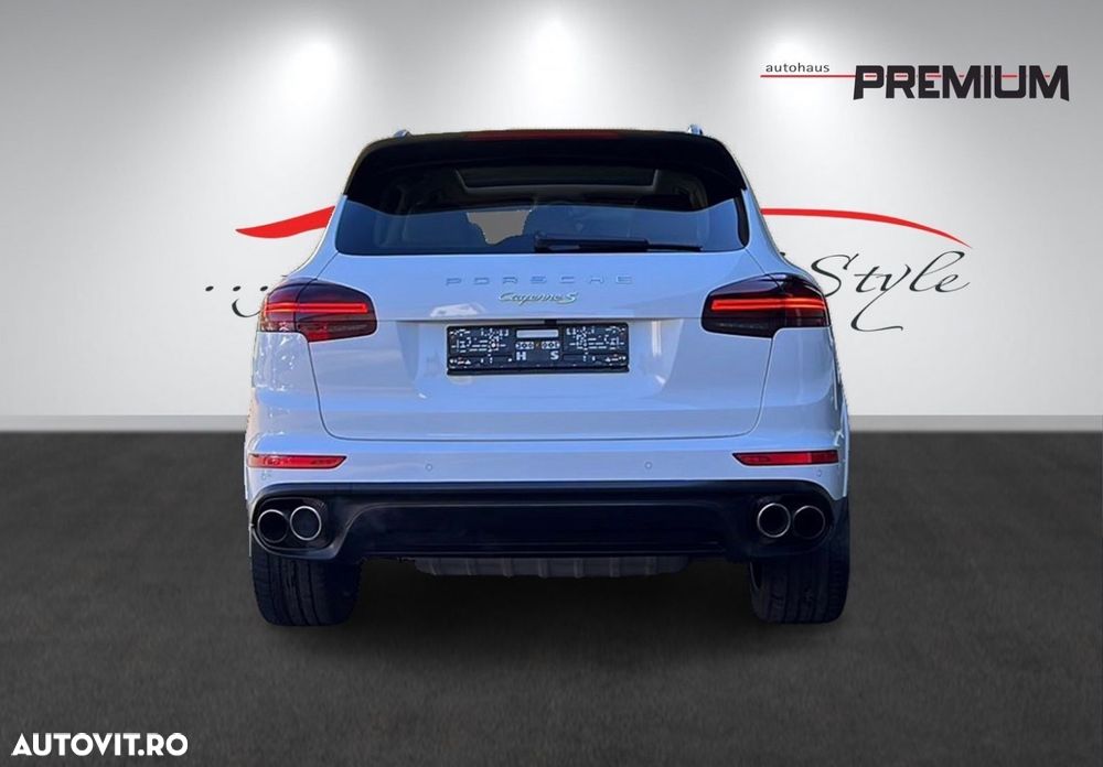 Porsche Cayenne - 5