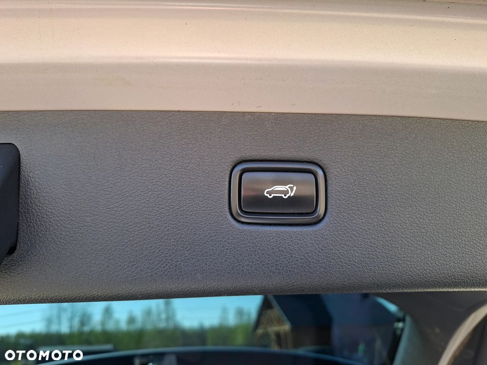 Hyundai Tucson 2.0 CRDI Premium 4WD - 16