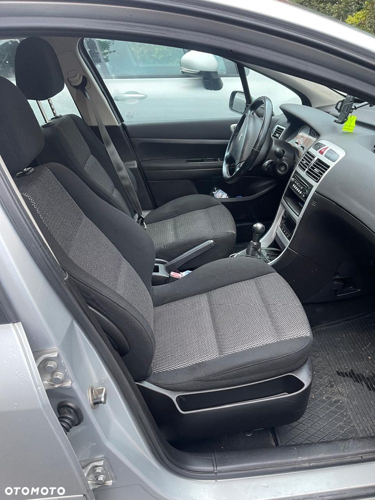 Peugeot 307 - 6