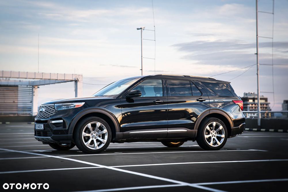 Ford Explorer 2020 photo 3