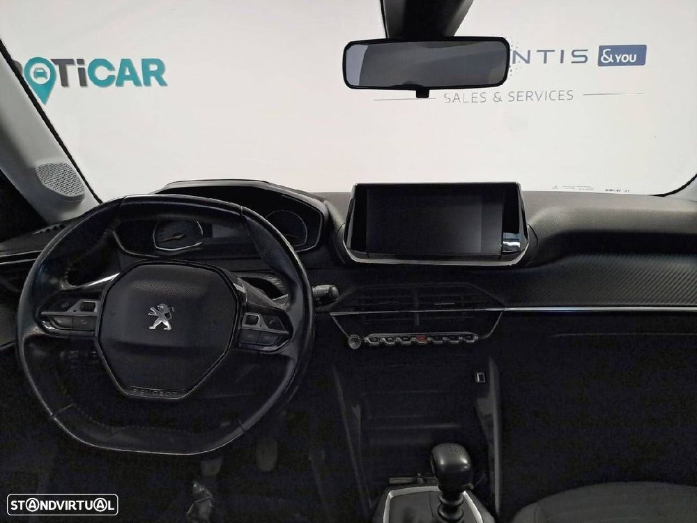 Peugeot 208 1.2 PureTech Active - 8