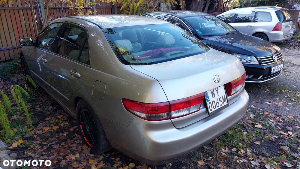 Honda Accord - 9