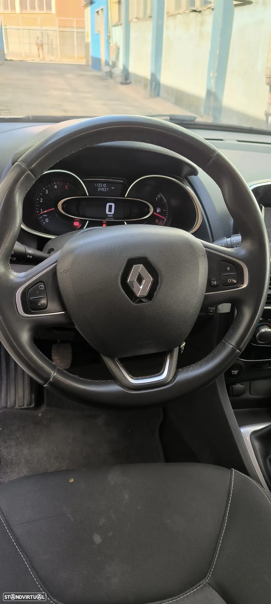 Renault Clio Sport Tourer 1.5 dCi Limited - 10