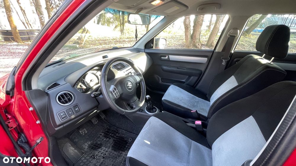 Suzuki Swift 1.3 Comfort - 10