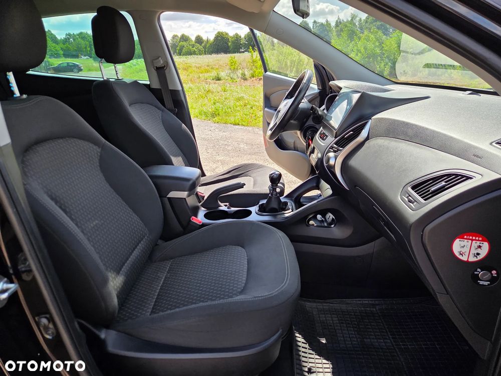 Hyundai ix35 2.0 CRDi 4WD Style - 13