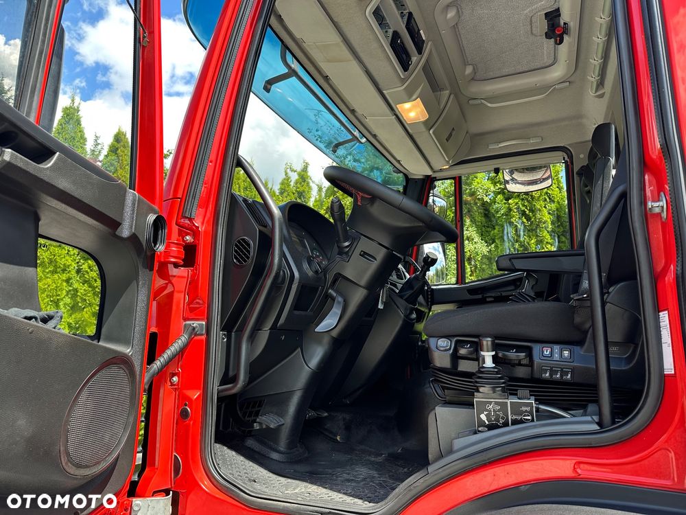 Iveco / EUROCARGO / 4X4 / 3X WYWROTKA / MANUAL / - 30