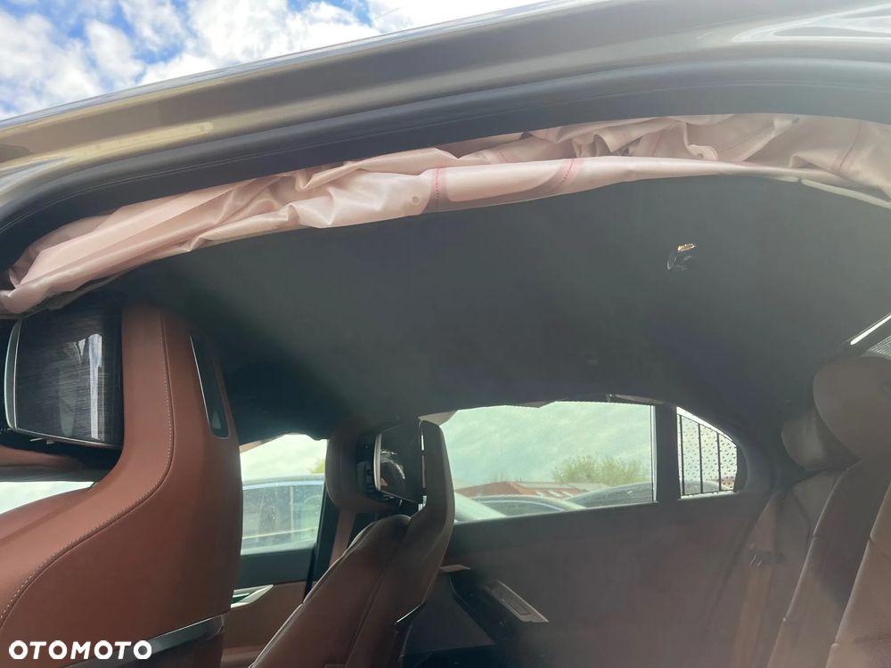 BMW Seria 7 750e xDrive - 7