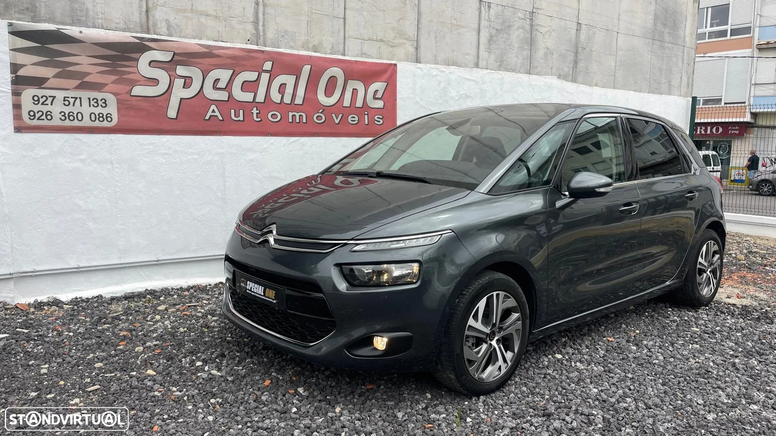 Citroën C4 Picasso 1.2 PureTech Intensive - 17