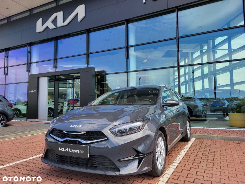 Kia Ceed - 1