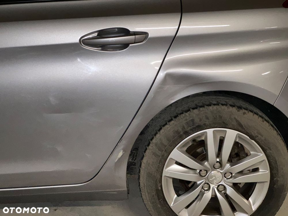 Peugeot 308 1.6 BlueHDi Active S&S - 10