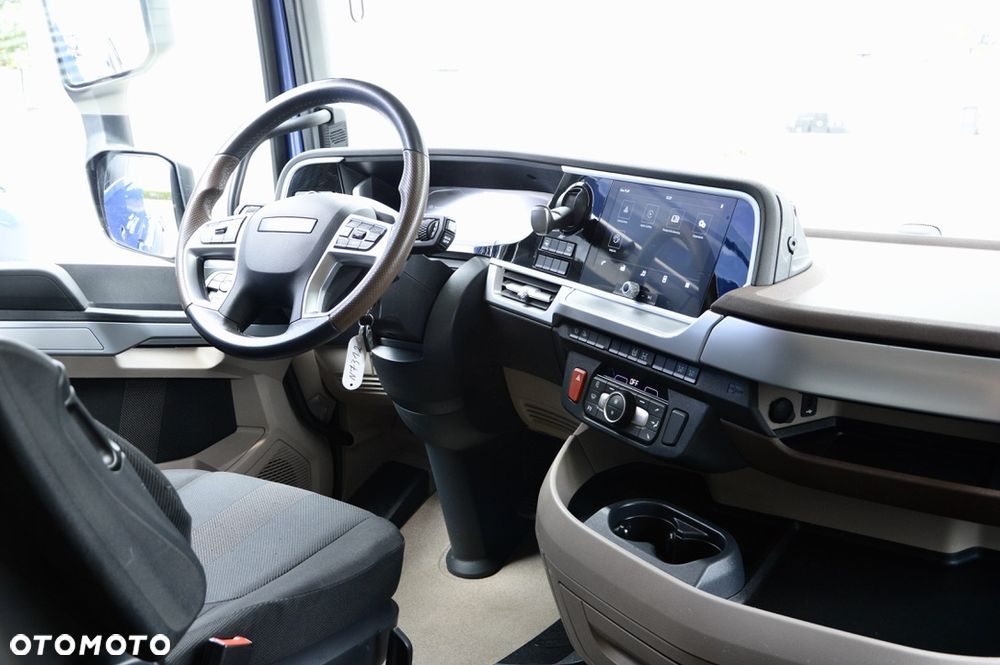 DAF XG+ 530 / ZF INTARDER / SALONKA / KLIMA POST / FULL LED / ALUFELGI / KONTRAKT - 30