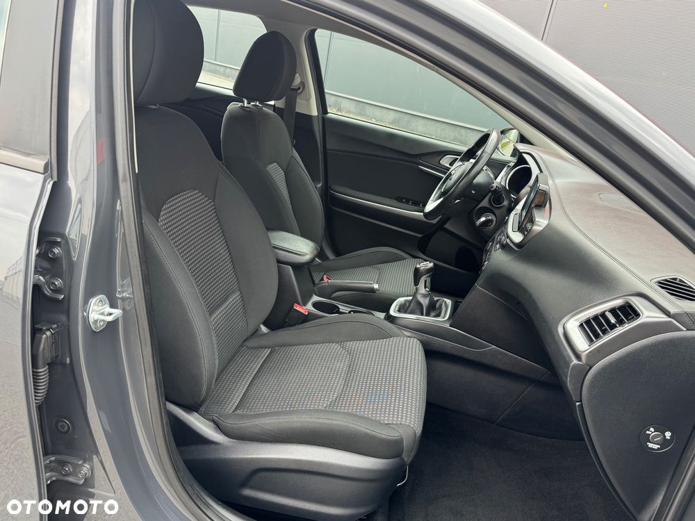 Kia Ceed 1.4 S - 8