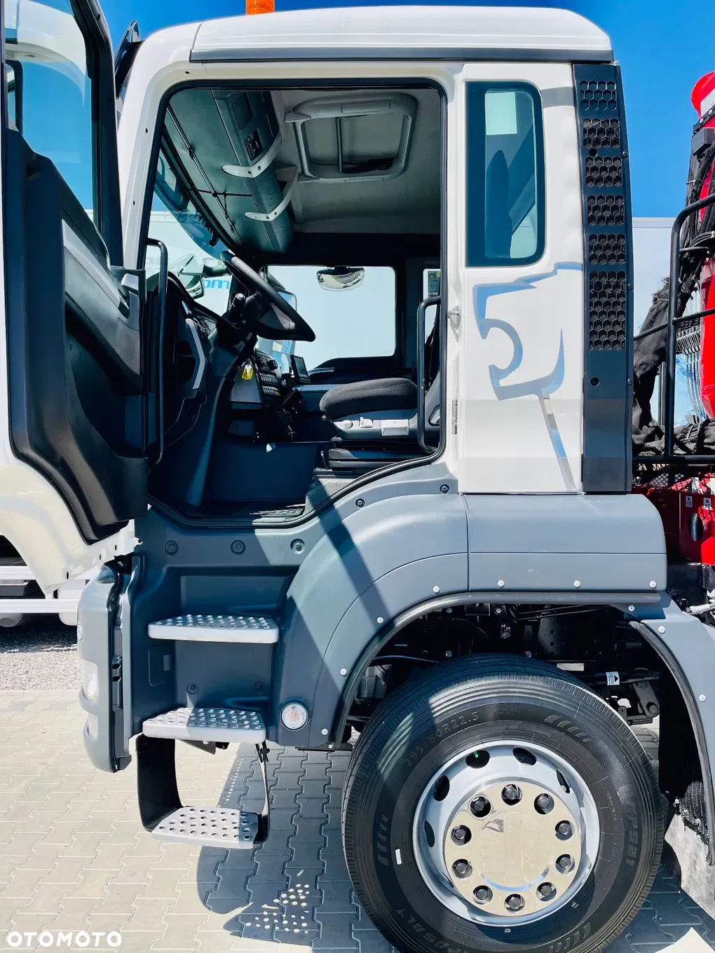 MAN MAN TGS TGX 35.400 // 8x4 // E5 // wywrotka kiper + HDS z czerpakiem / - 26