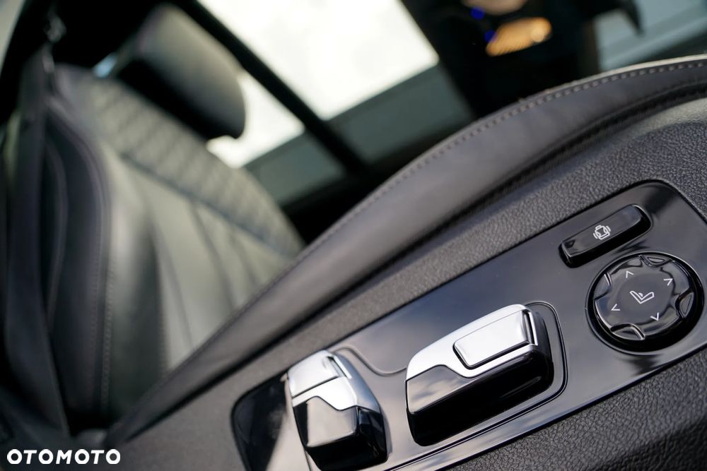 BMW X5 M M50d - 32