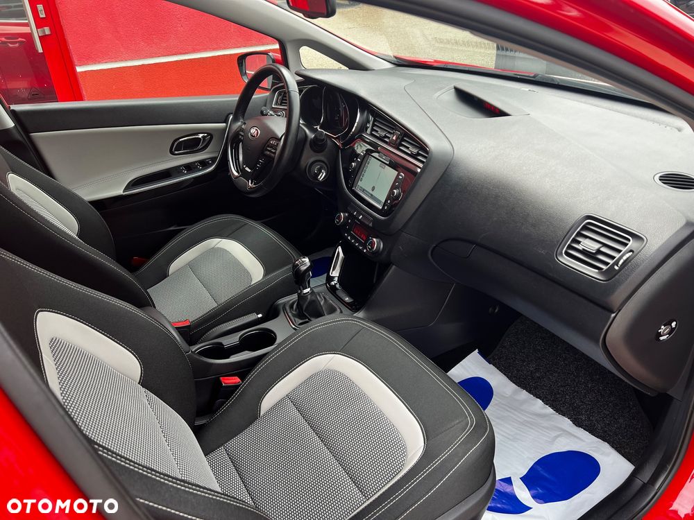 Kia Ceed 1.4 CVVT Attract - 25