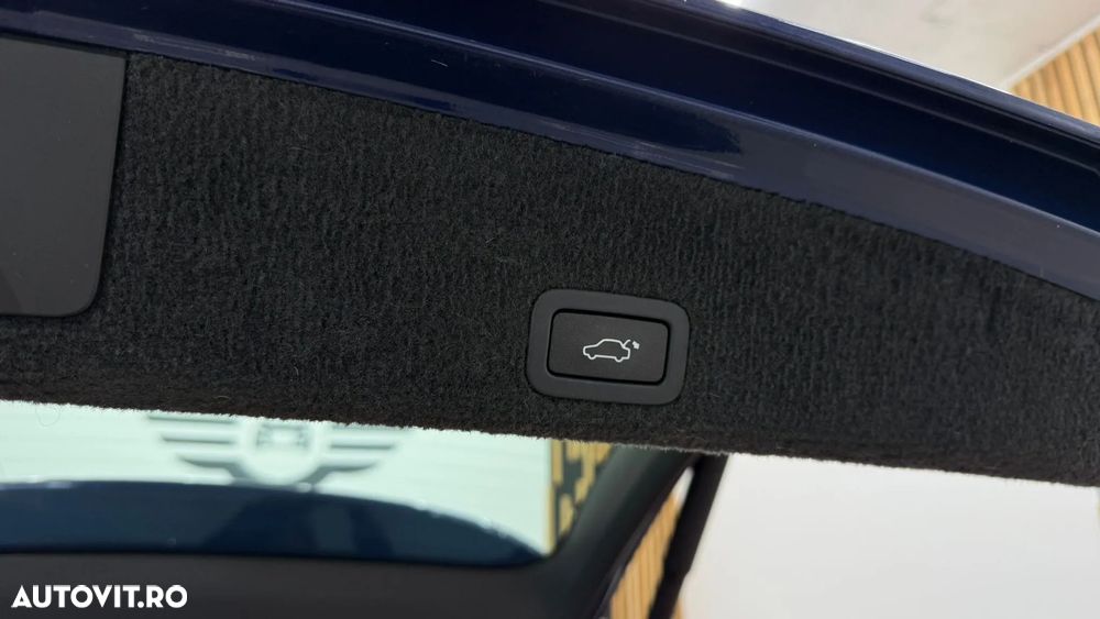 Volvo XC 60 D3 Aut. Ocean Race - 24