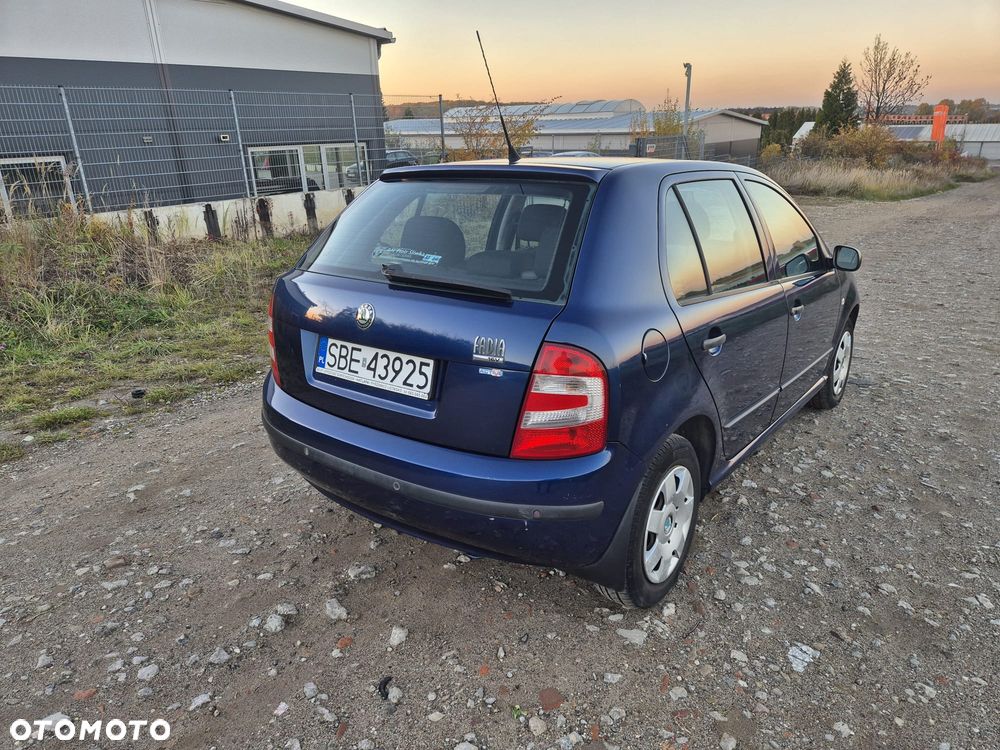 Skoda Fabia 2007 photo 5