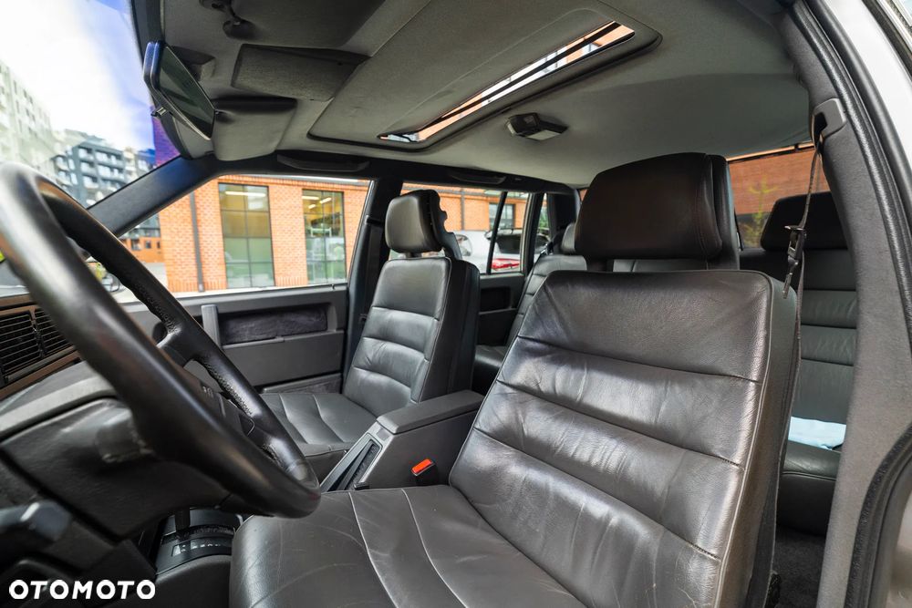 Volvo Seria 700 - 12