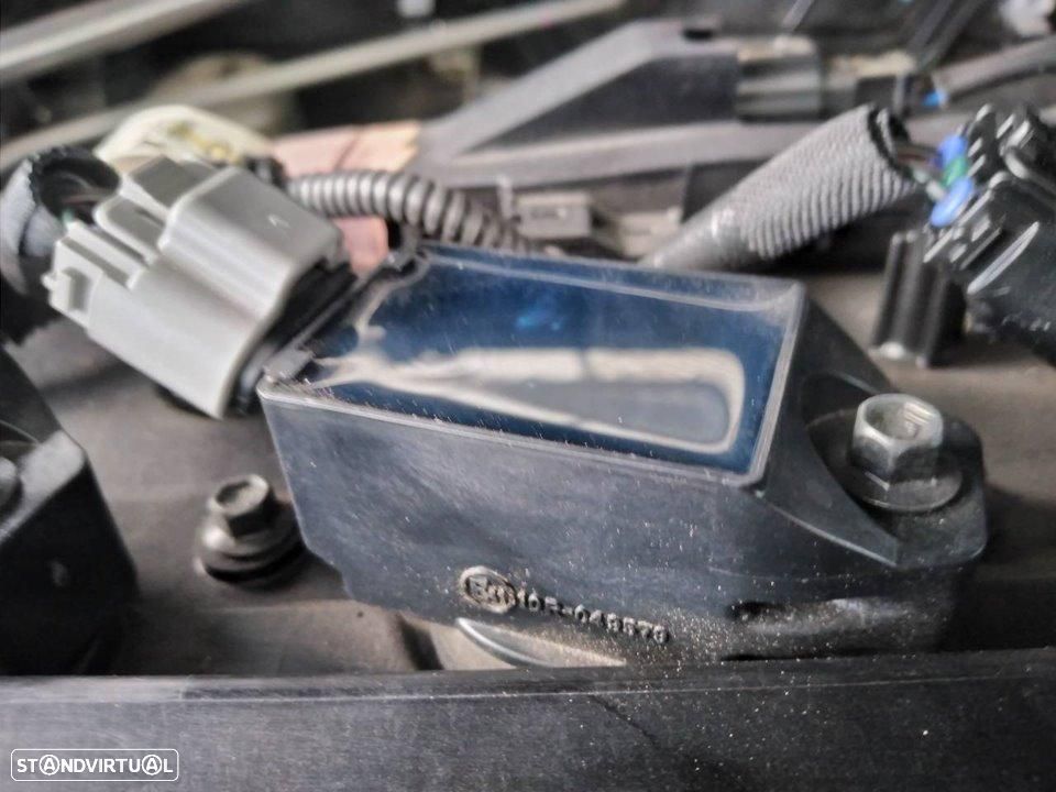 VELA TOYOTA CAMRY XV70 - 1