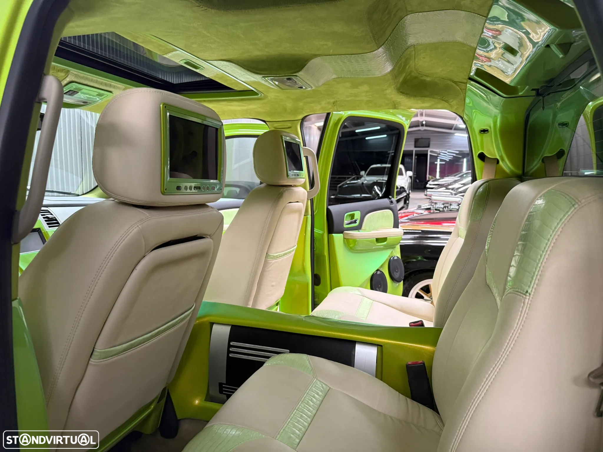 Cadillac Escalade 6.2 V8 Platinum - 29