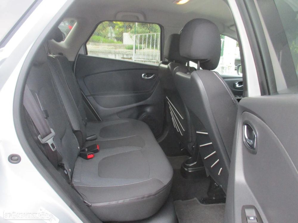Renault Captur 1.5 dCi Exclusive XMOD - 19