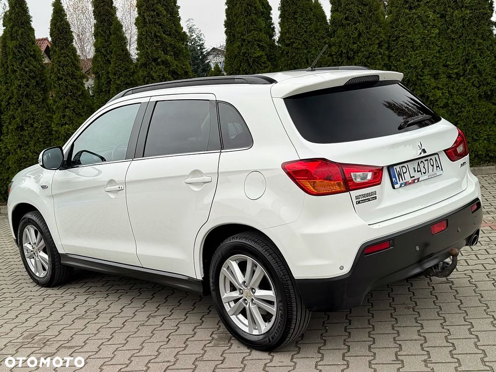 Mitsubishi ASX 1.6 Intense - 11