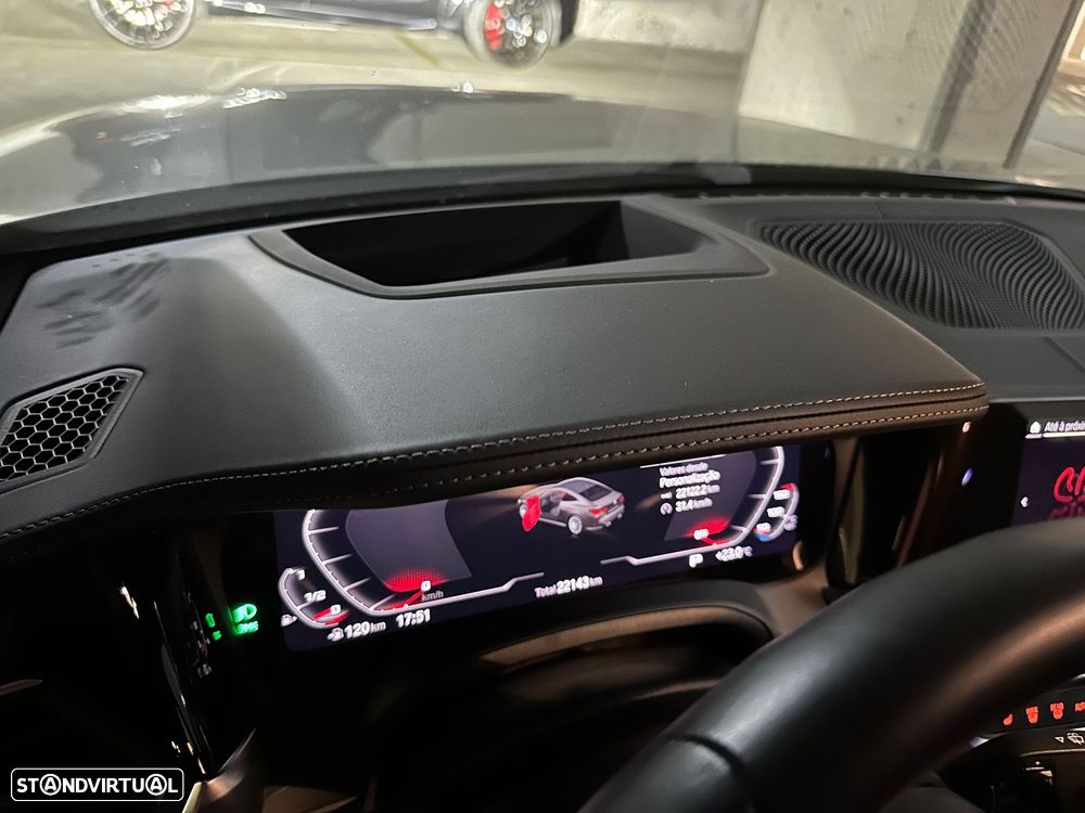 BMW M4 Competition - 10