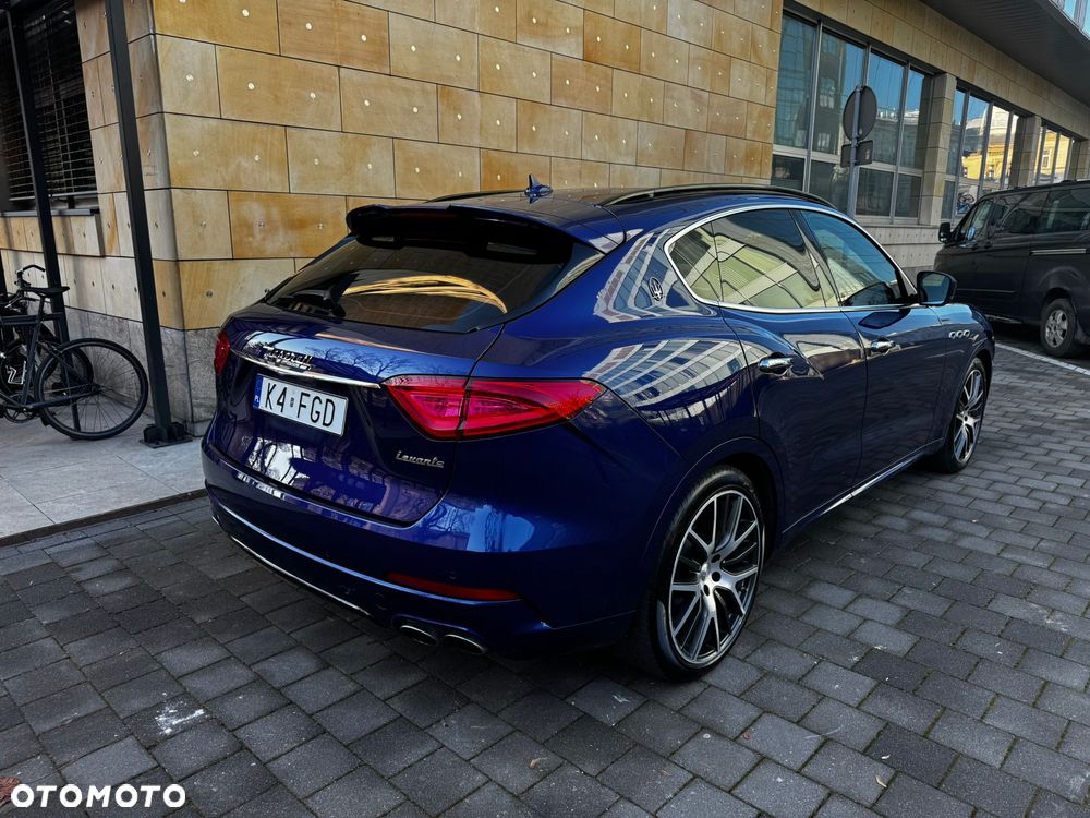 Maserati Levante S Q4 - 3