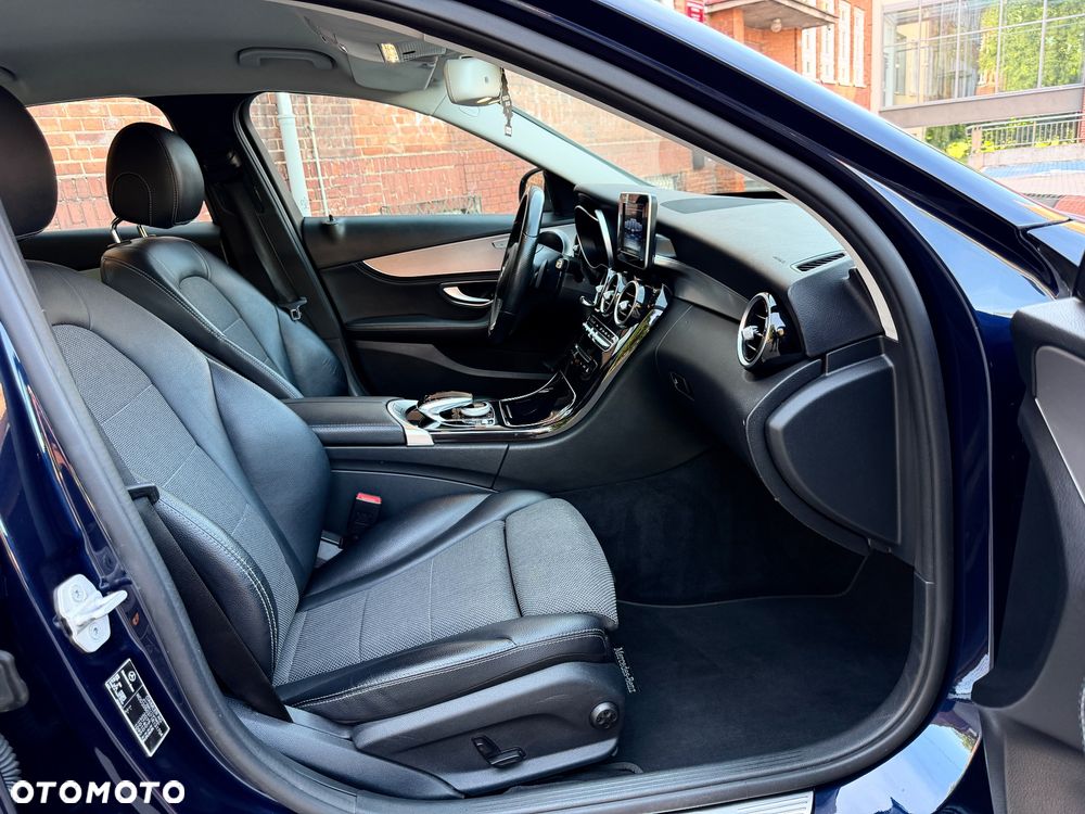 Mercedes-Benz Klasa C 200 (BlueTEC) d 7G-TRONIC Avantgarde - 28