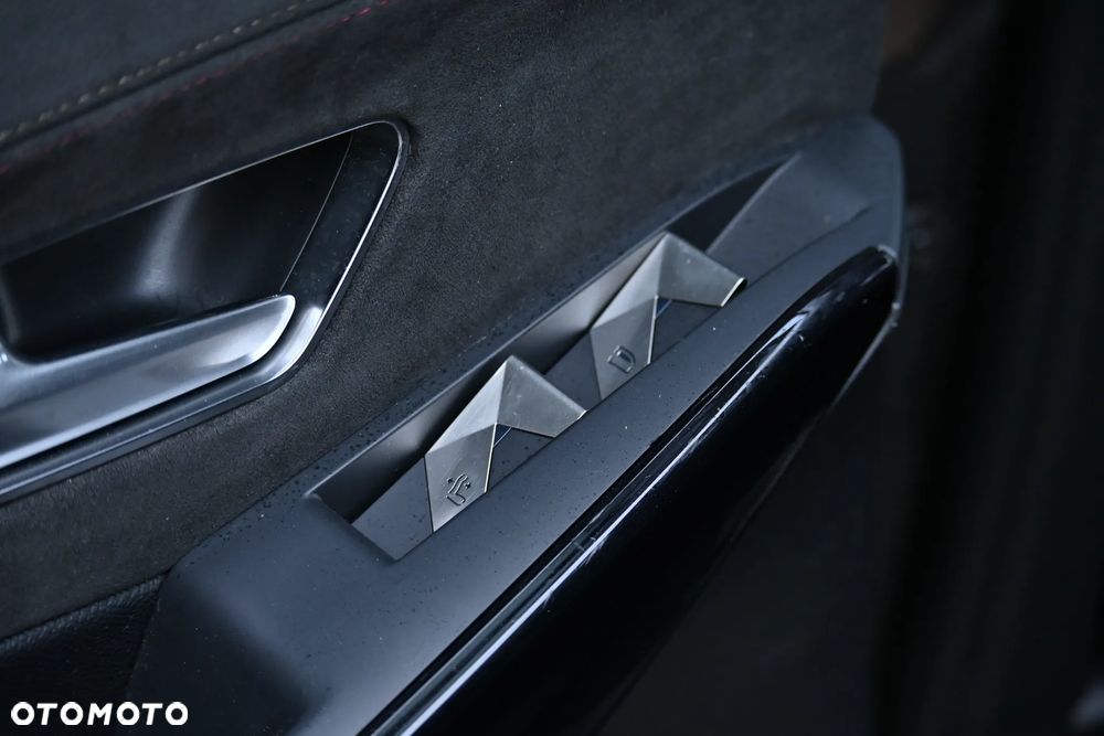 Citroën DS7 Crossback BlueHDI 180 PERFORMANCE LINE - 26