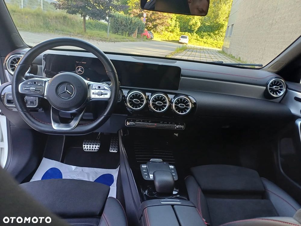 Mercedes-Benz CLA 200 d Shooting Brake 8G-DCT Edition AMG Line - 20