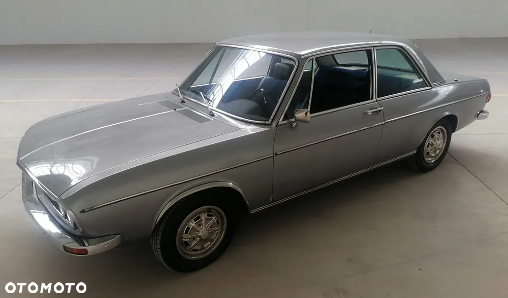 Audi 100 - 2