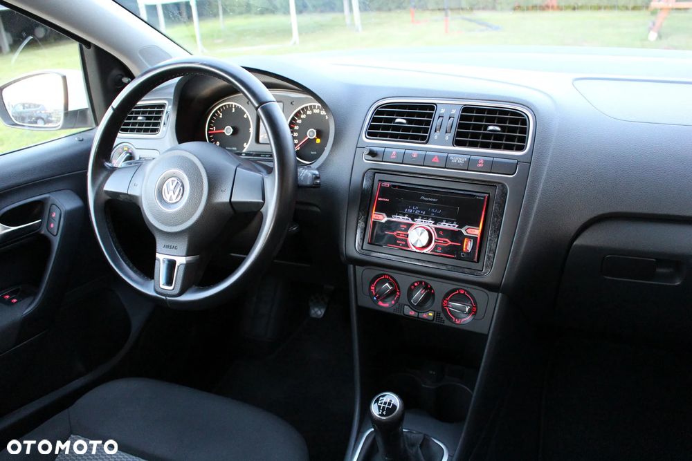 Volkswagen Polo 1.2 TDI Blue Motion - 12