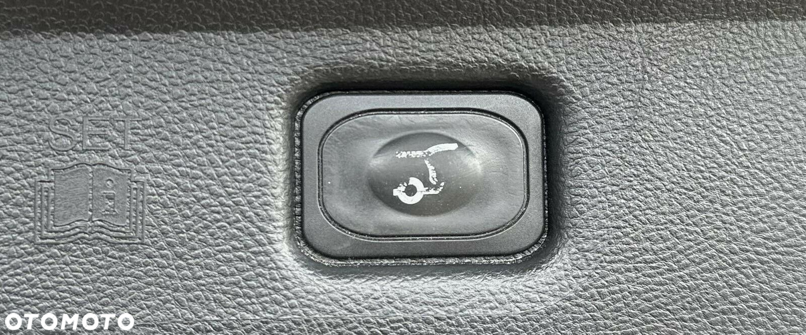 Ford S-Max - 24