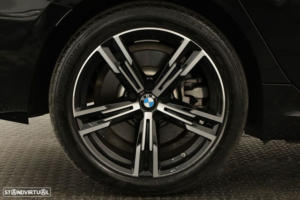 BMW 330 e Edição Desportiva M Auto - 5
