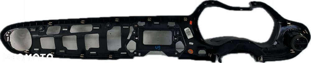 U9 CHEVROLET CAMARO VI 16- RAMKA LICZNIKA SZKIELET DESKI KONSOLI 84225813 - 5