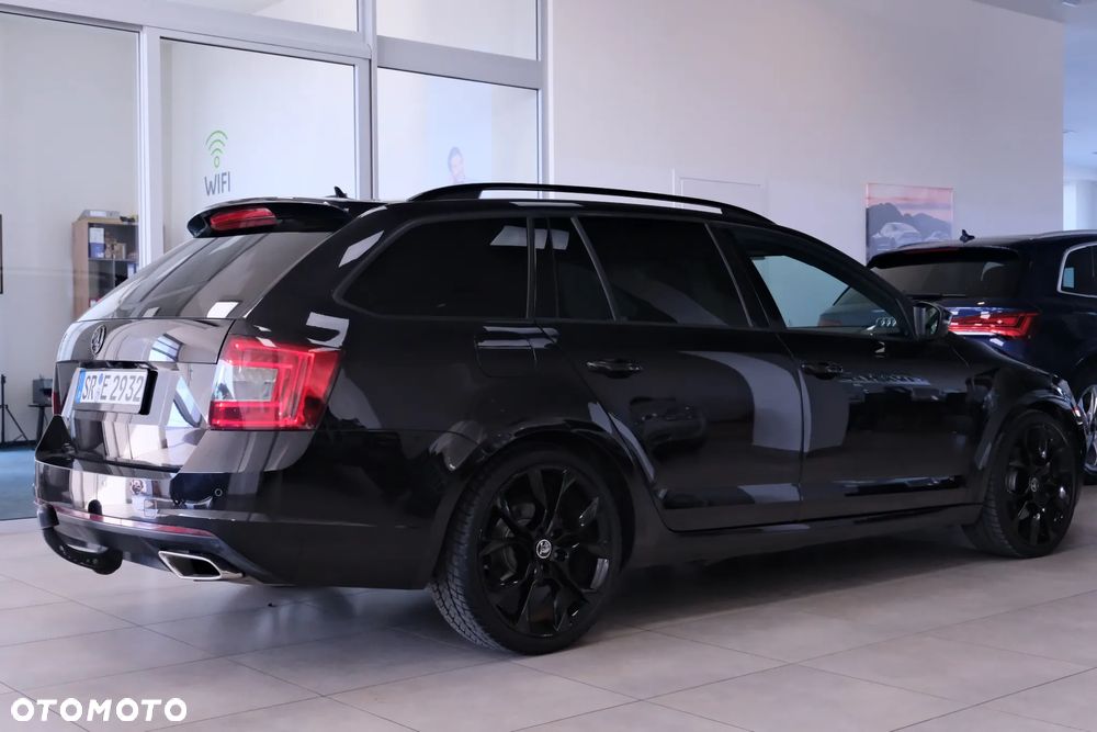 Skoda Octavia 2.0 TDI (Green tec) DSG RS - 9