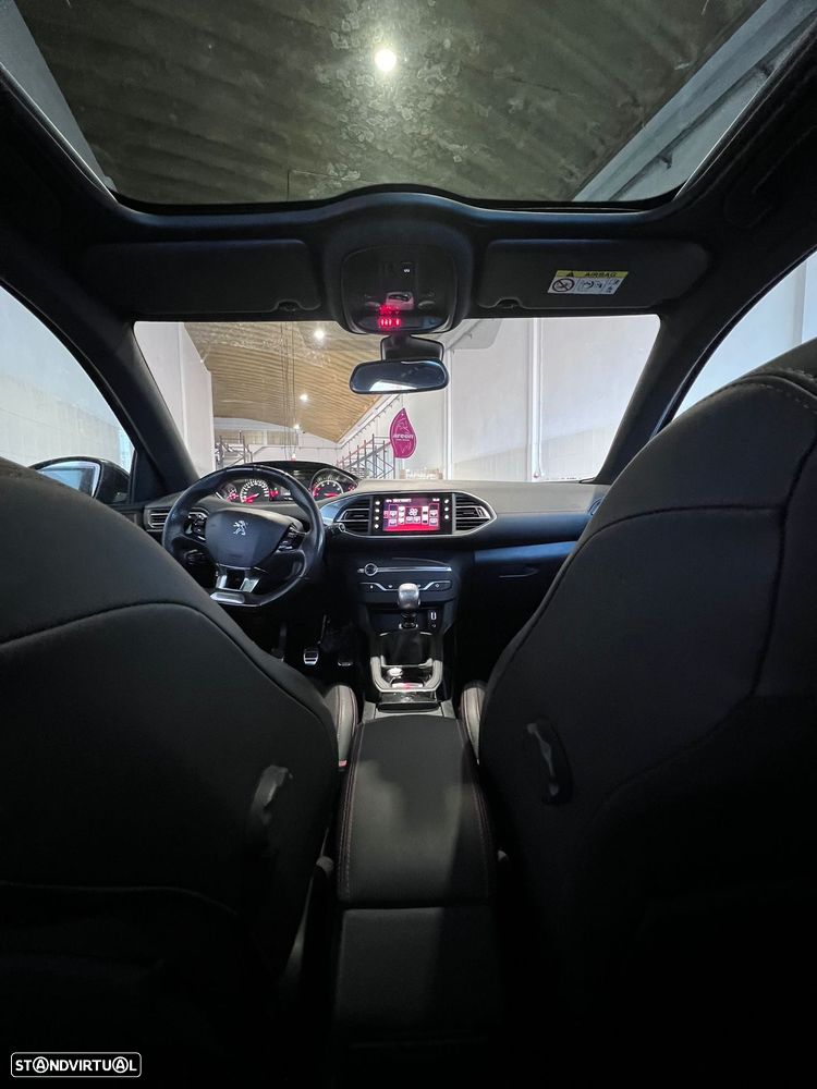 Peugeot 308 1.2 PureTech GT Line - 6