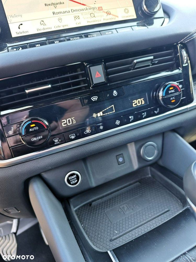 Nissan Qashqai - 12