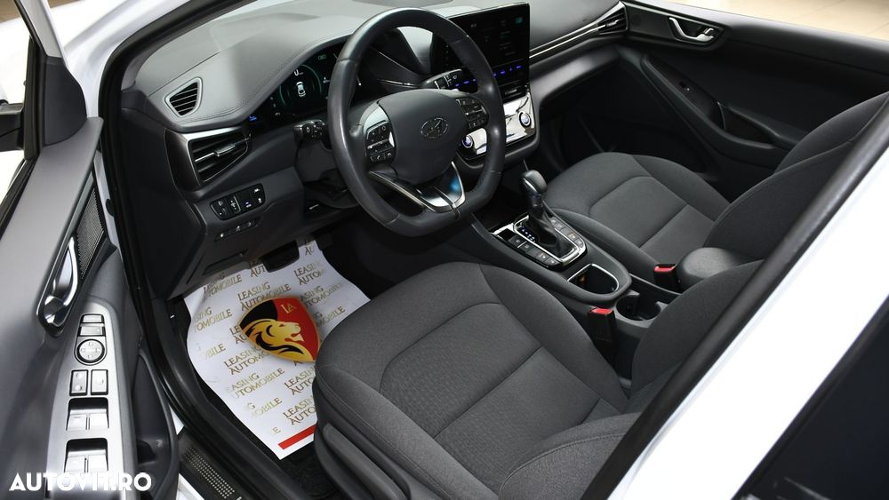 Hyundai IONIQ 1.6 GDI Style - 9