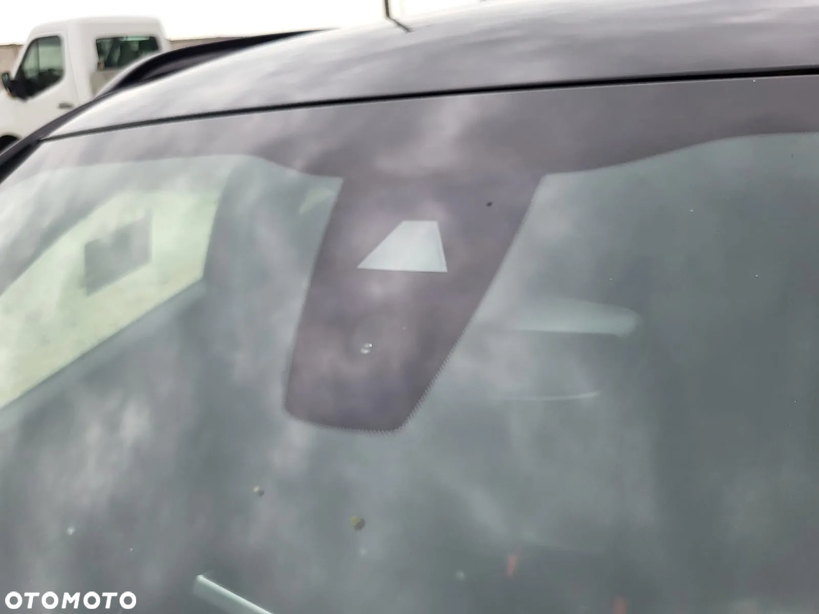 Peugeot 2008 BlueHDi 130 EAT8 GT Pack - 12