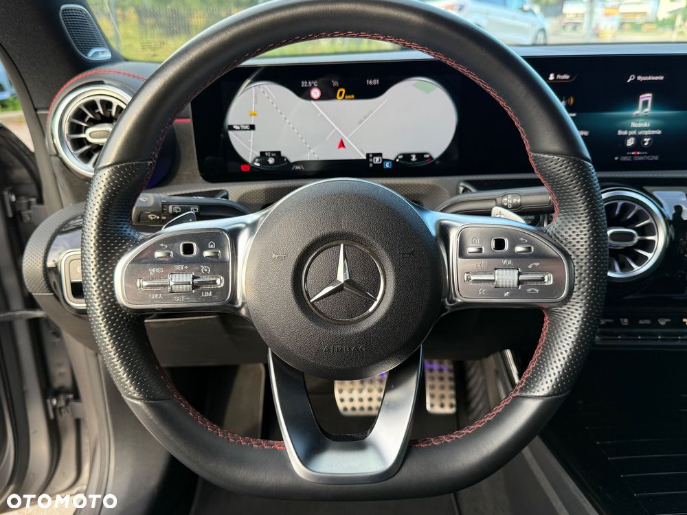 Mercedes-Benz CLA - 28