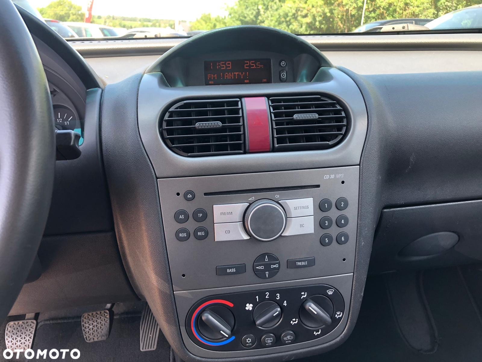 Opel Corsa 1.0 12V Cool - 18